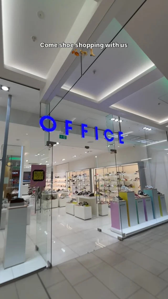 Uggs, boots, or heels 👢✨ what’s your autumn shoe vibe? 🍂

Whatever it is, find your perfect pair at @officeshoes